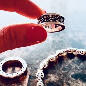 King Baby Stingray Textured Ring Silver .925 sz 7 unisex